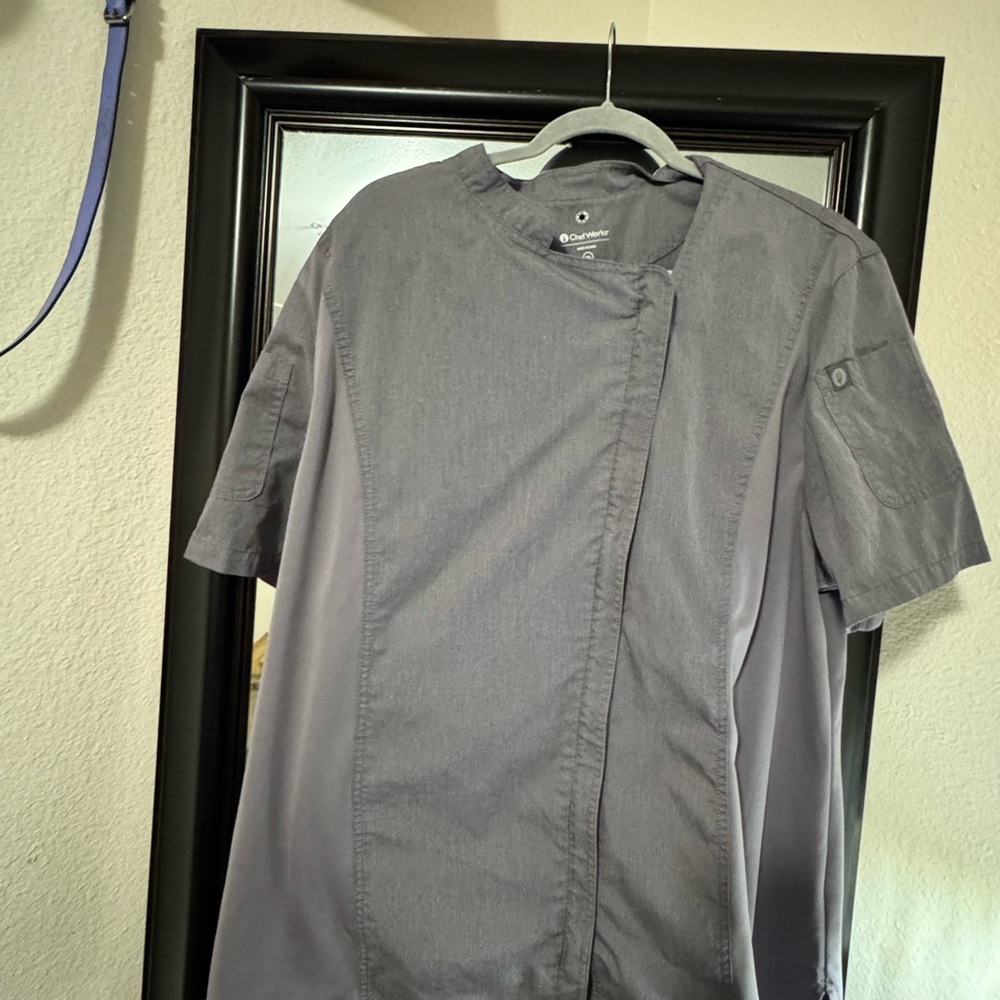 Gray Short Sleeve Shirt